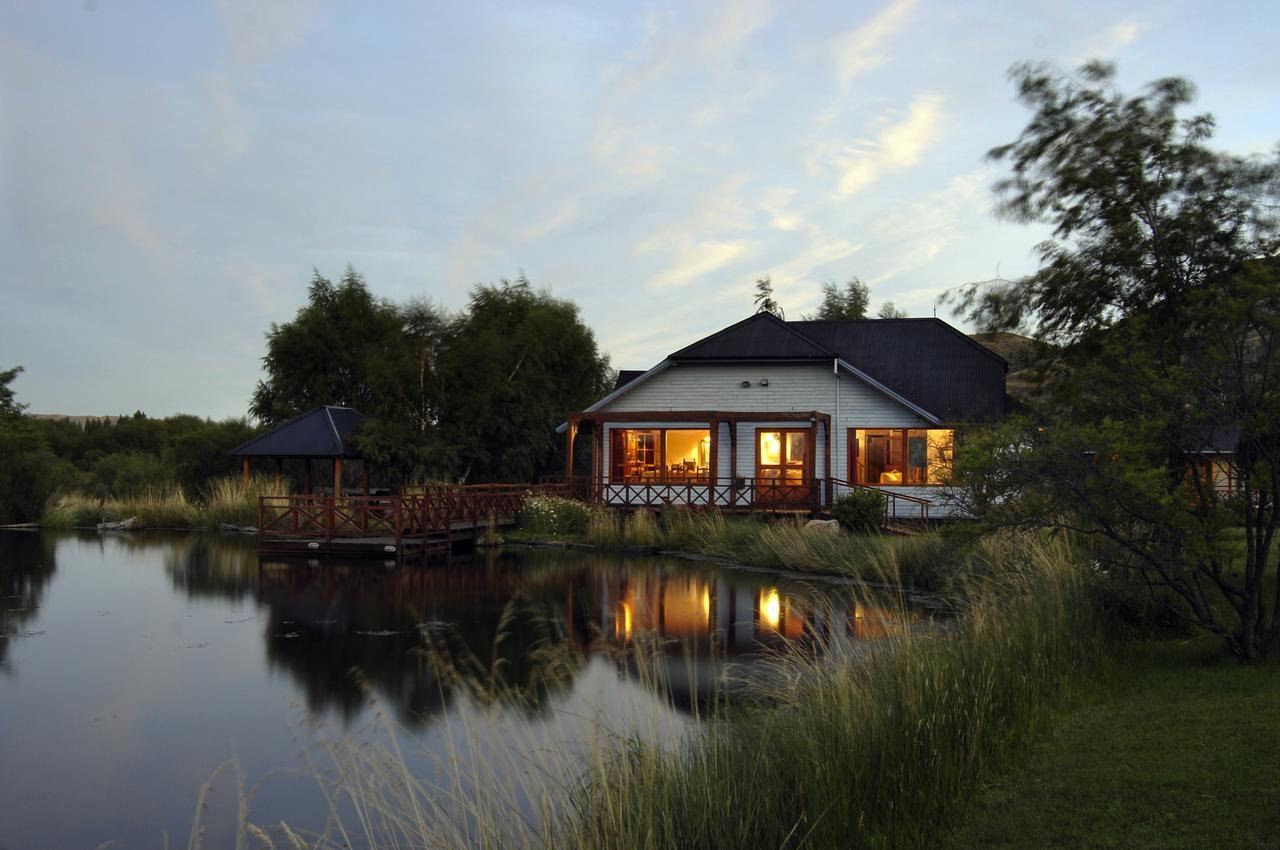 Spring Creek Lodge Junín de los Andes エクステリア 写真