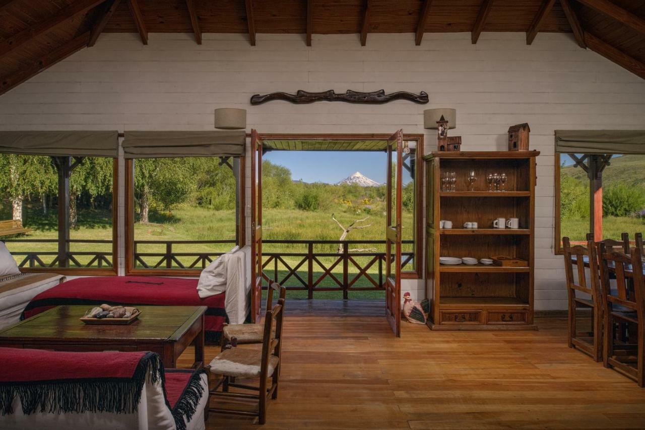 Spring Creek Lodge Junín de los Andes エクステリア 写真