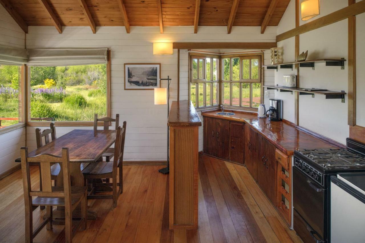 Spring Creek Lodge Junín de los Andes エクステリア 写真
